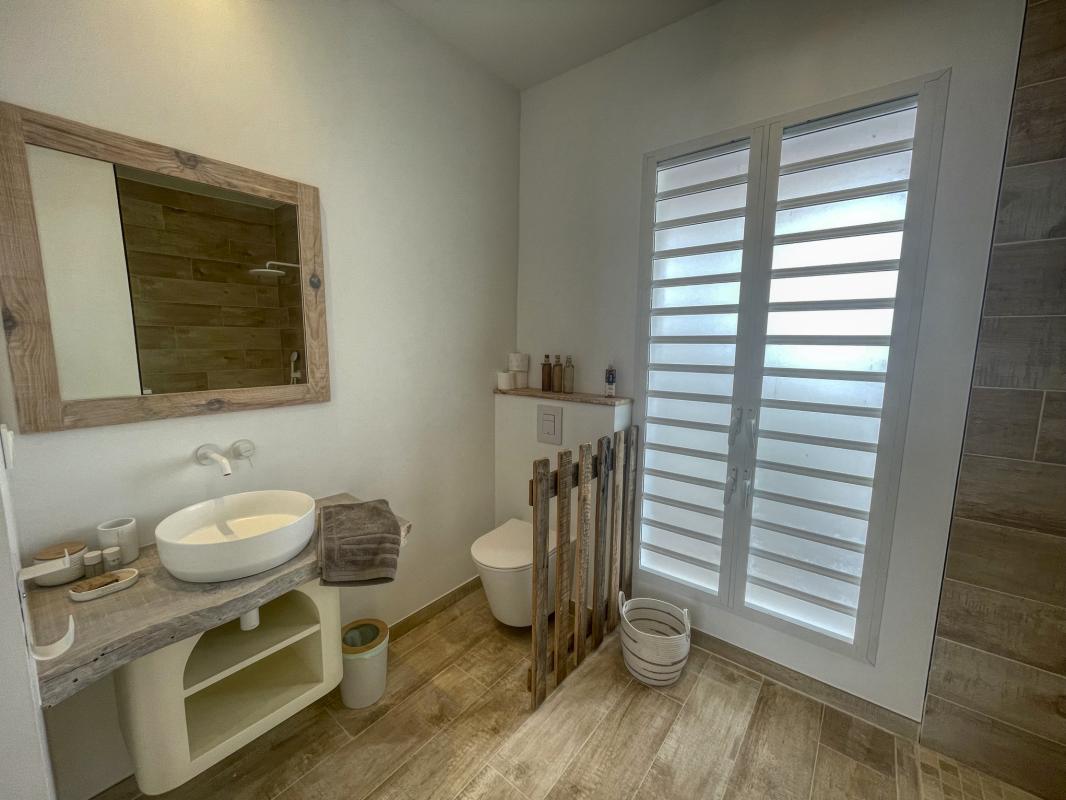 17.Location villa piscine vue mer St François Guadeloupe_Suite 1